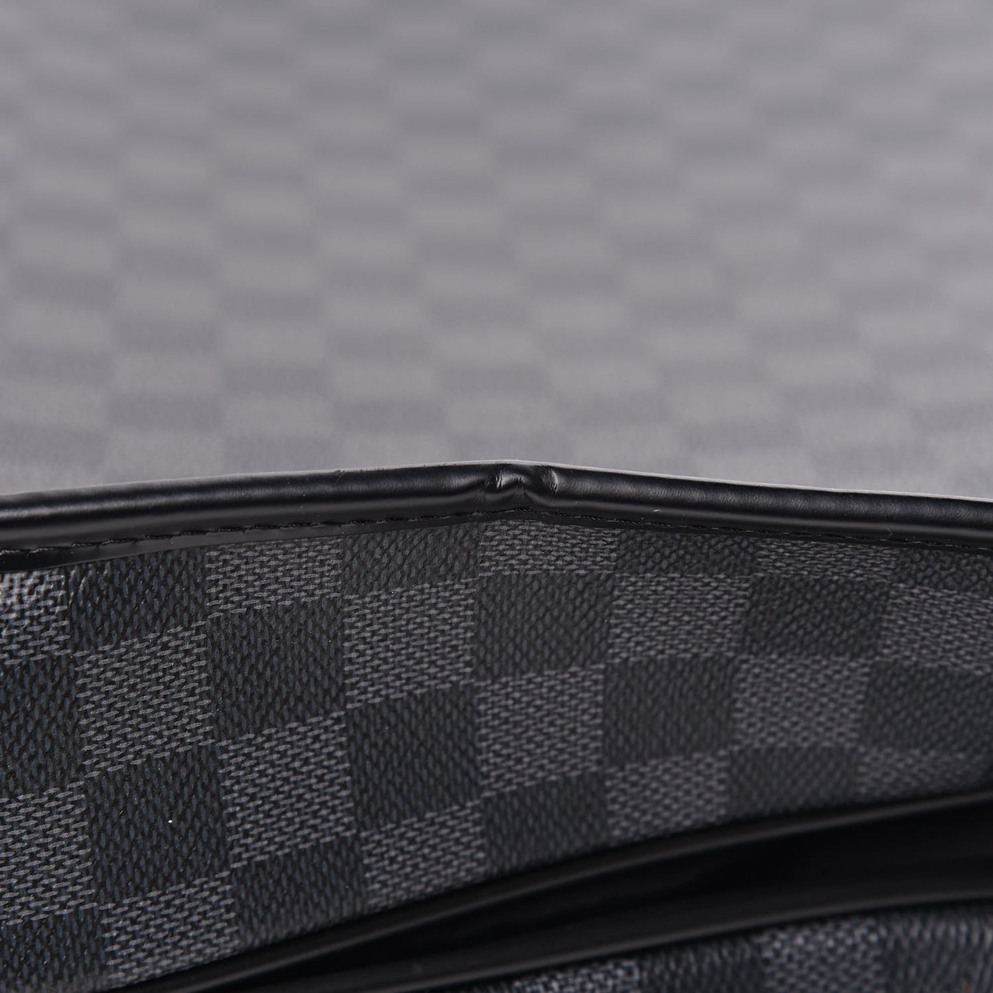 Damier Graphite Garment Bag 3 Hangers