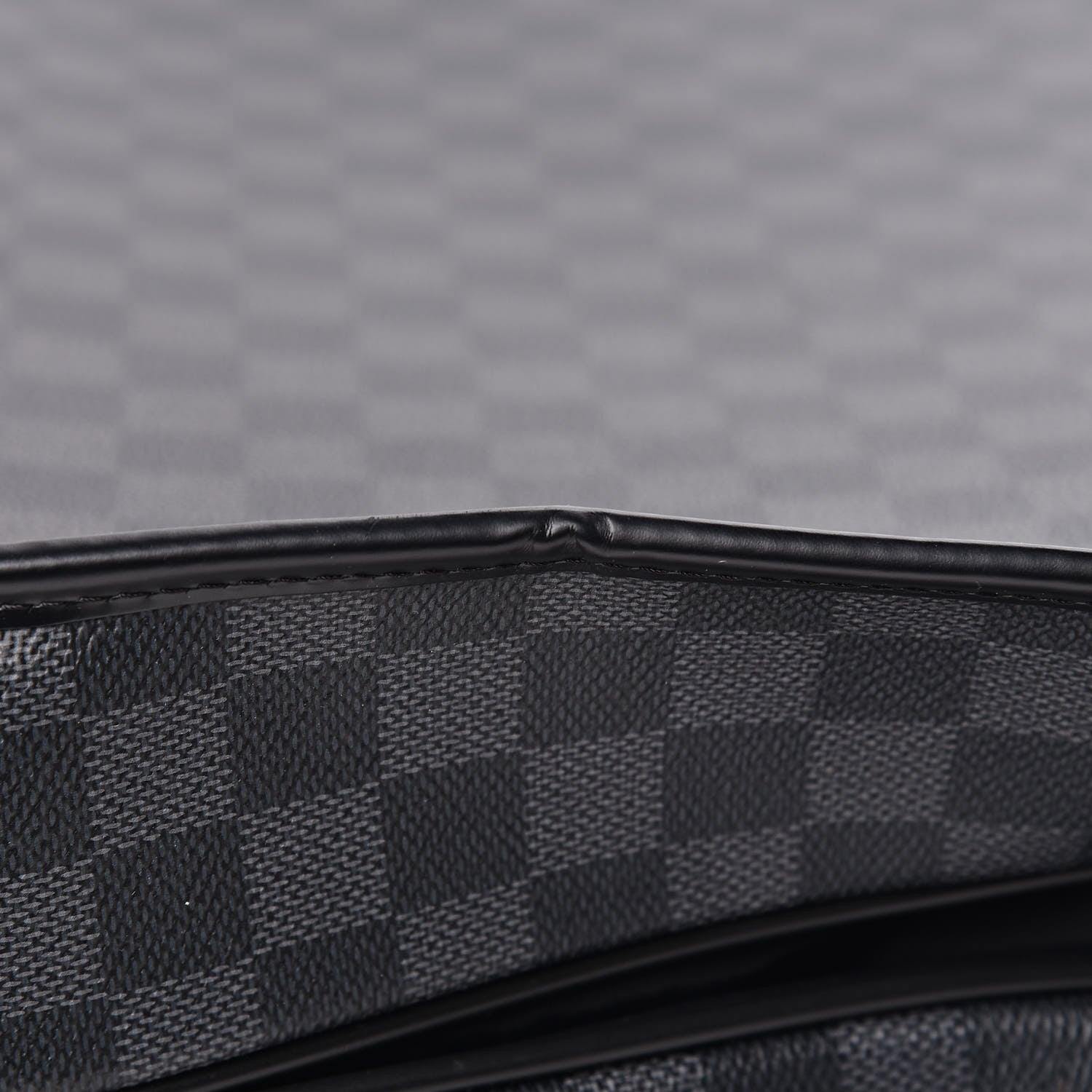 Louis Vuitton Damier Graphite Garment Bag 3 Hangers 9 of 12