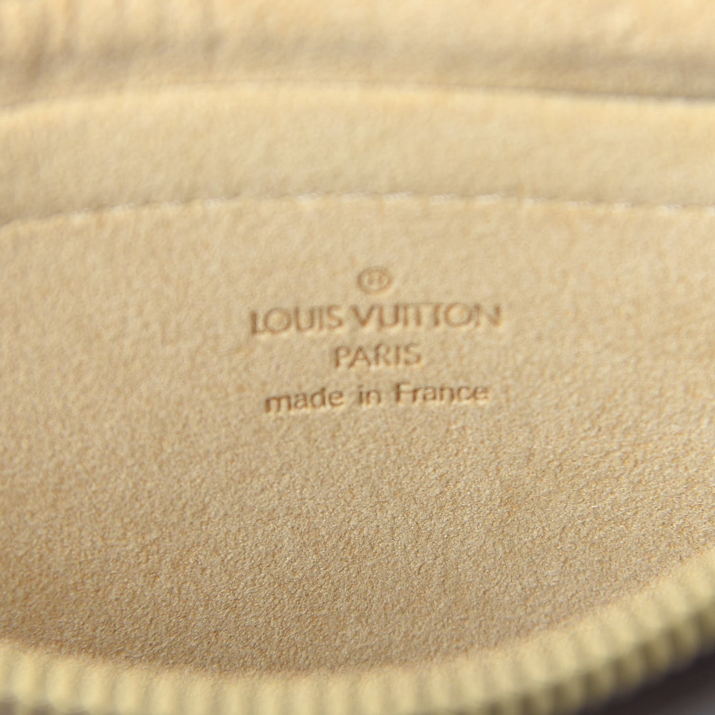 Monogram Pochette Milla MM