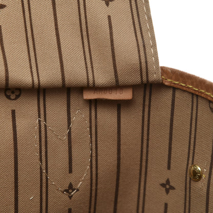 Louis Vuitton Monogram Neverfull MM 12 of 14