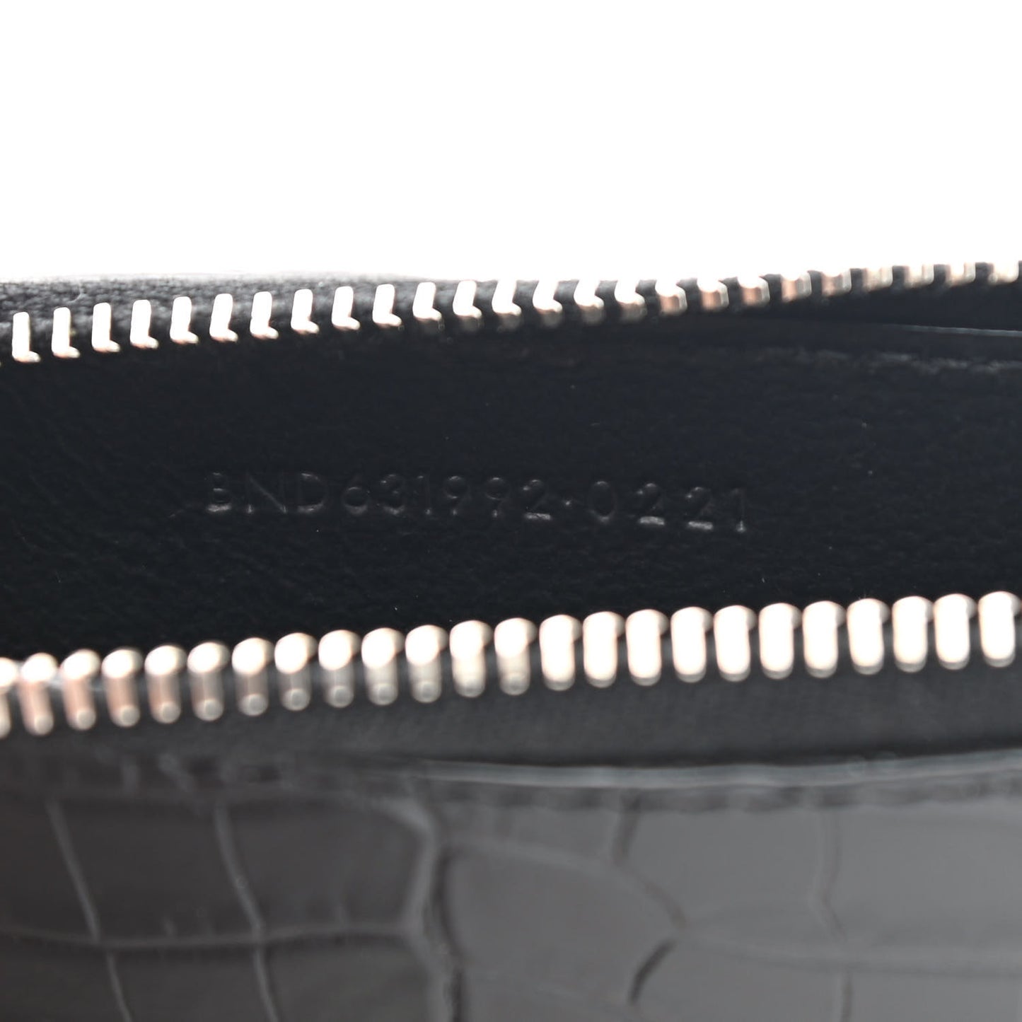 Calfskin Crocodile Embossed 5 Fragments Zip Pouch Card Holder Black