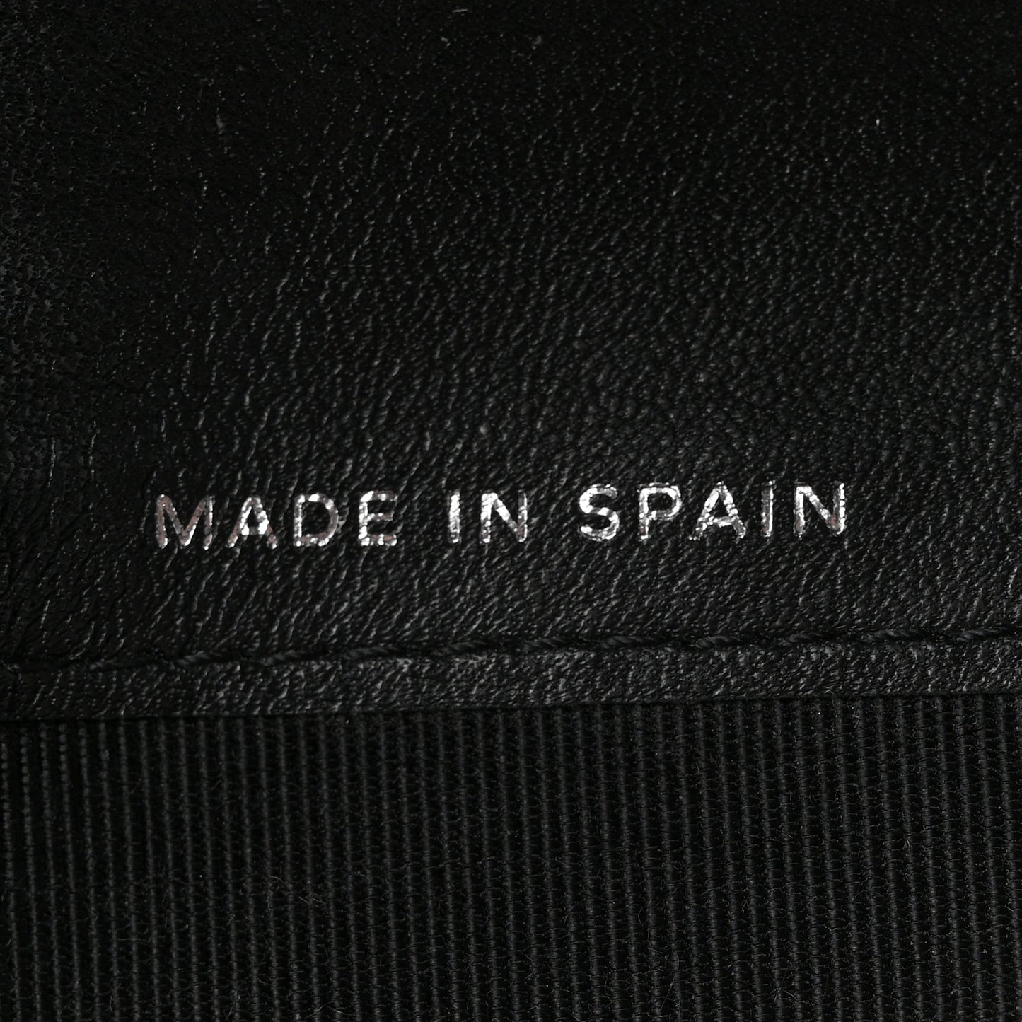Patent Calfskin Quilted Yen Wallet Black