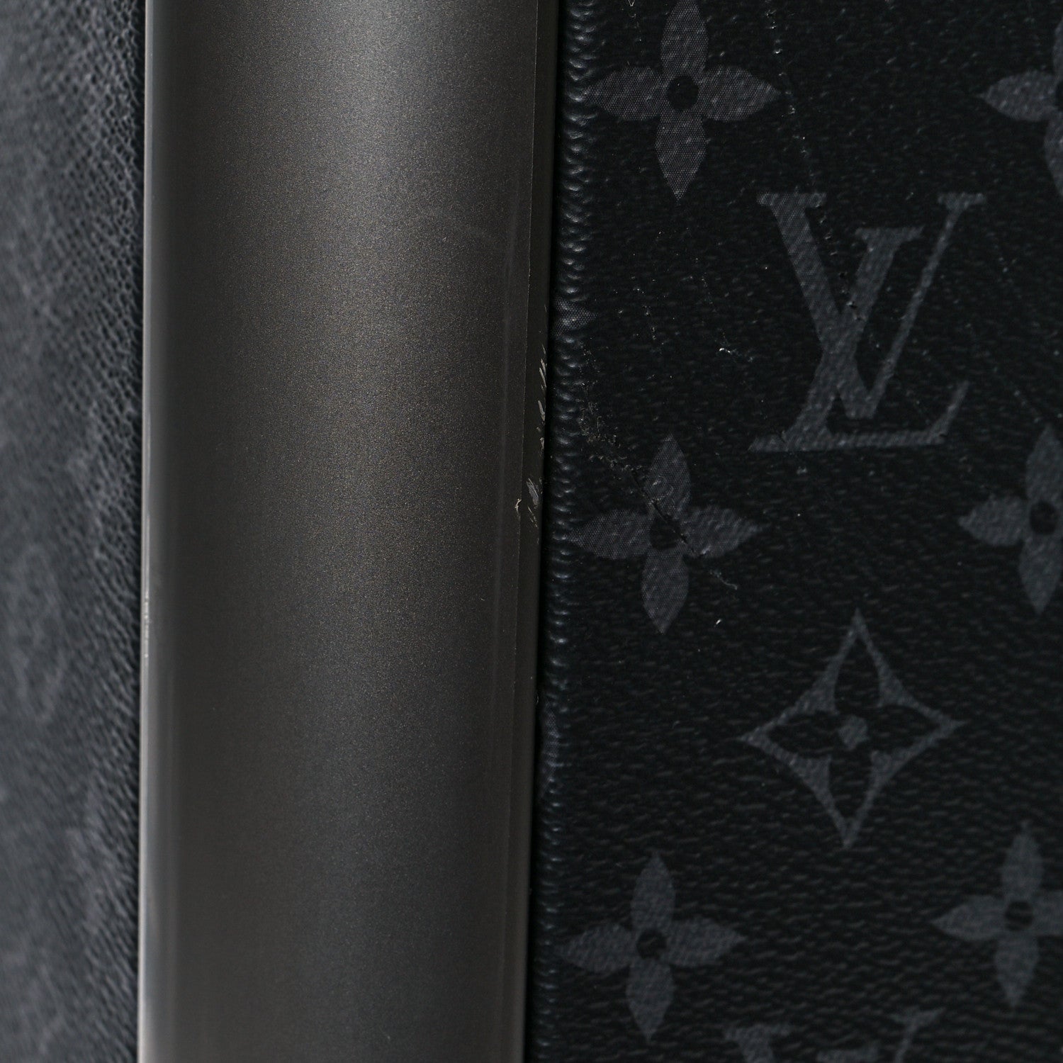 Louis Vuitton Monogram Eclipse Horizon 55 11 of 14
