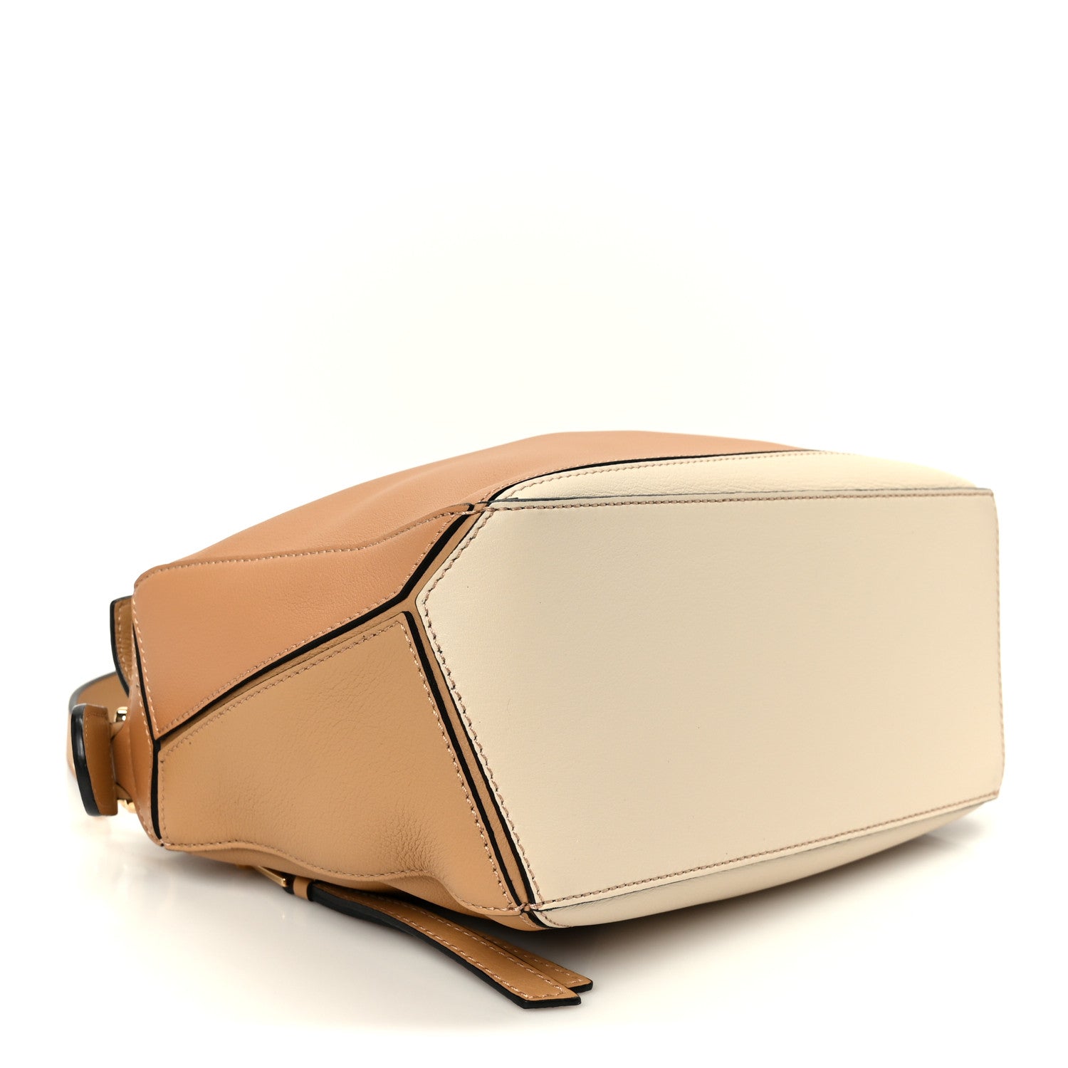 Loewe Calfskin Small Puzzle Bag Dune Warm Desert 4 of 11