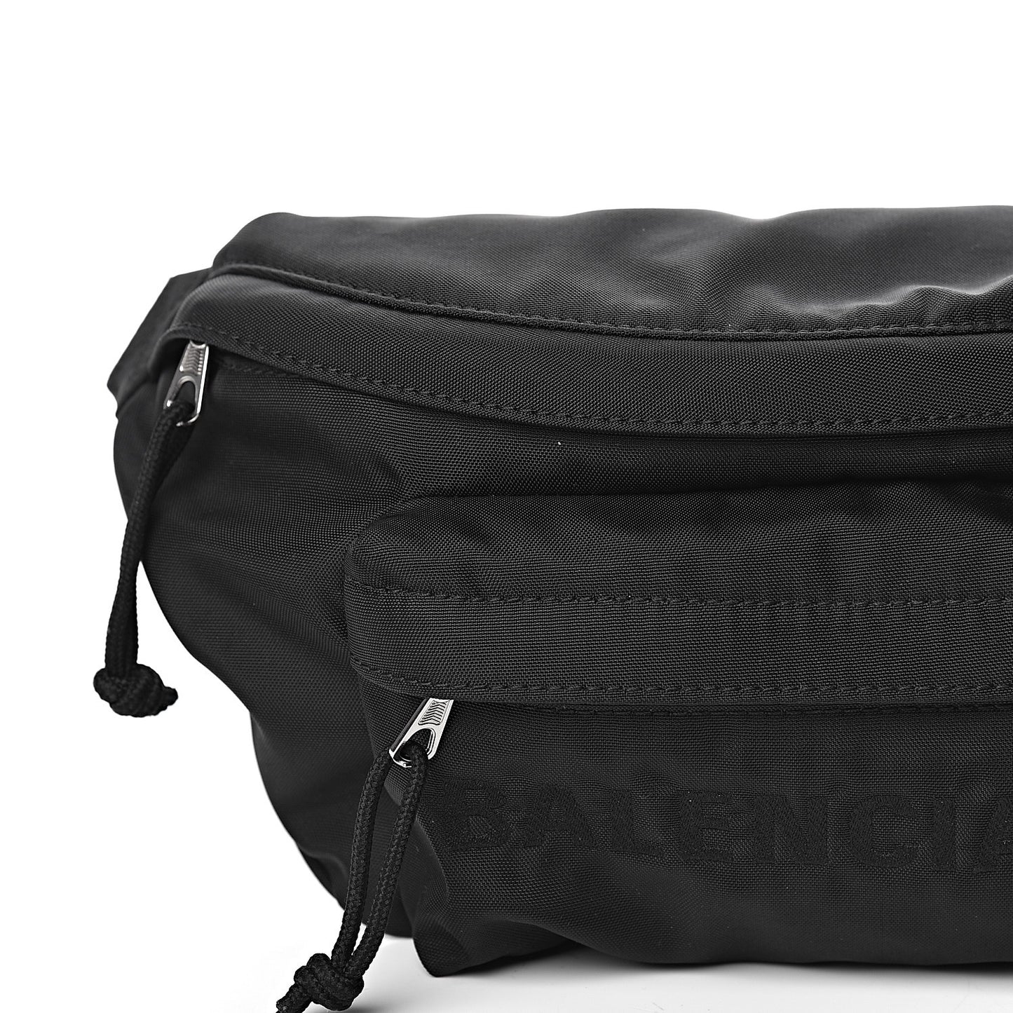 Textured Sport Nylon Logo Embroidered Wheel Beltpack Black