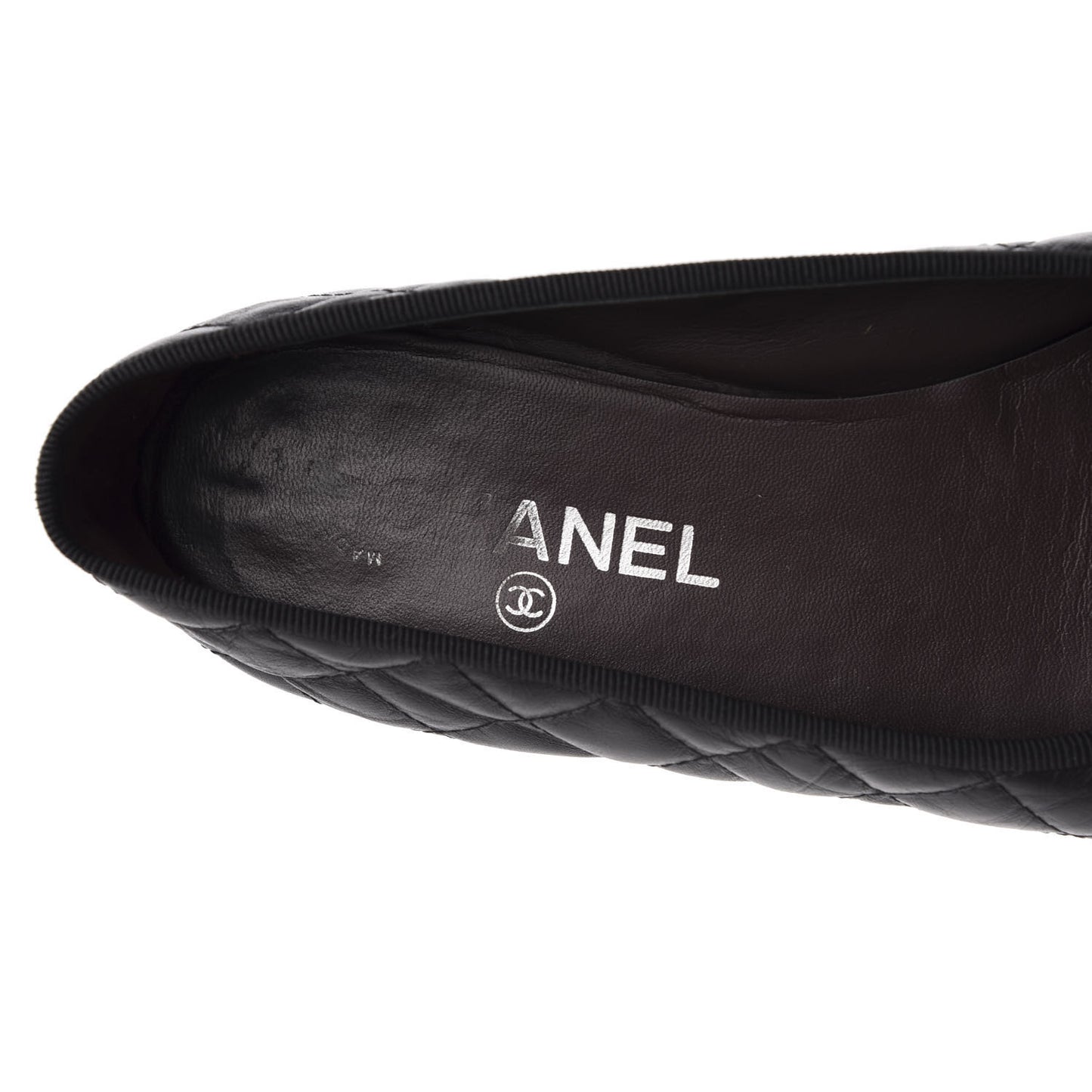Aged Calfskin Quilted CC Cap Toe Ballerina Flats 39 Black