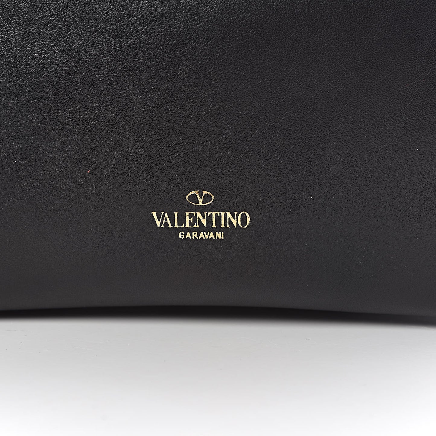 Vitello Flap Accordion Shoulder Flap Black