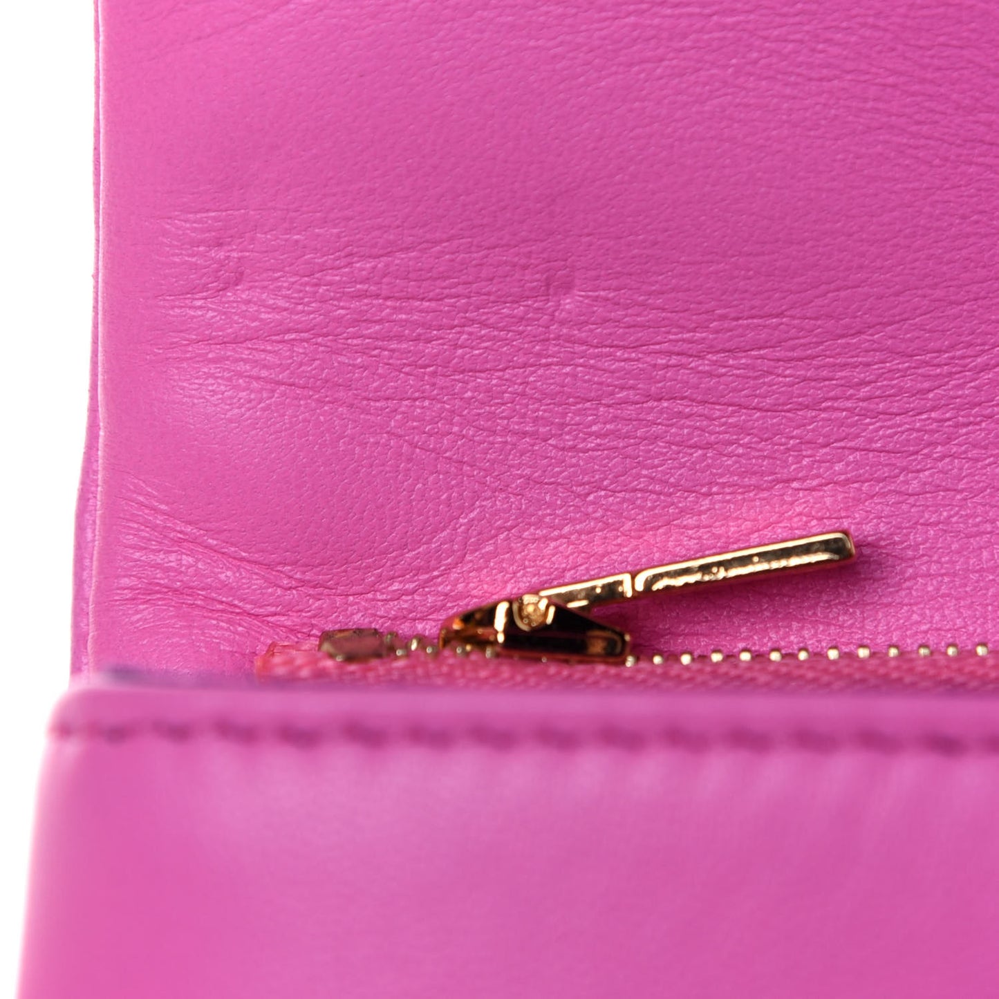 Lambskin Embossed Monogram Vuittamins Pochette Coussin Rose Violet