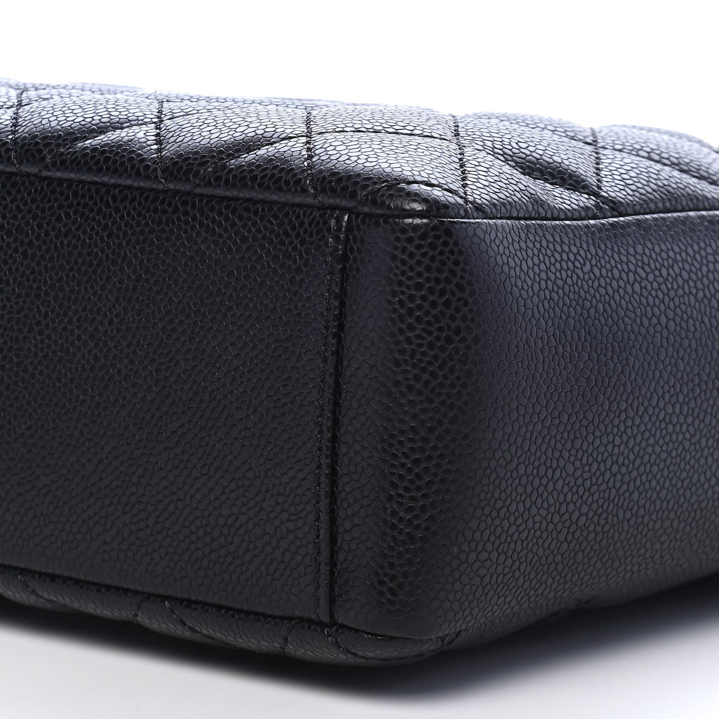 Caviar Quilted Petit Shopping Tote PST Black