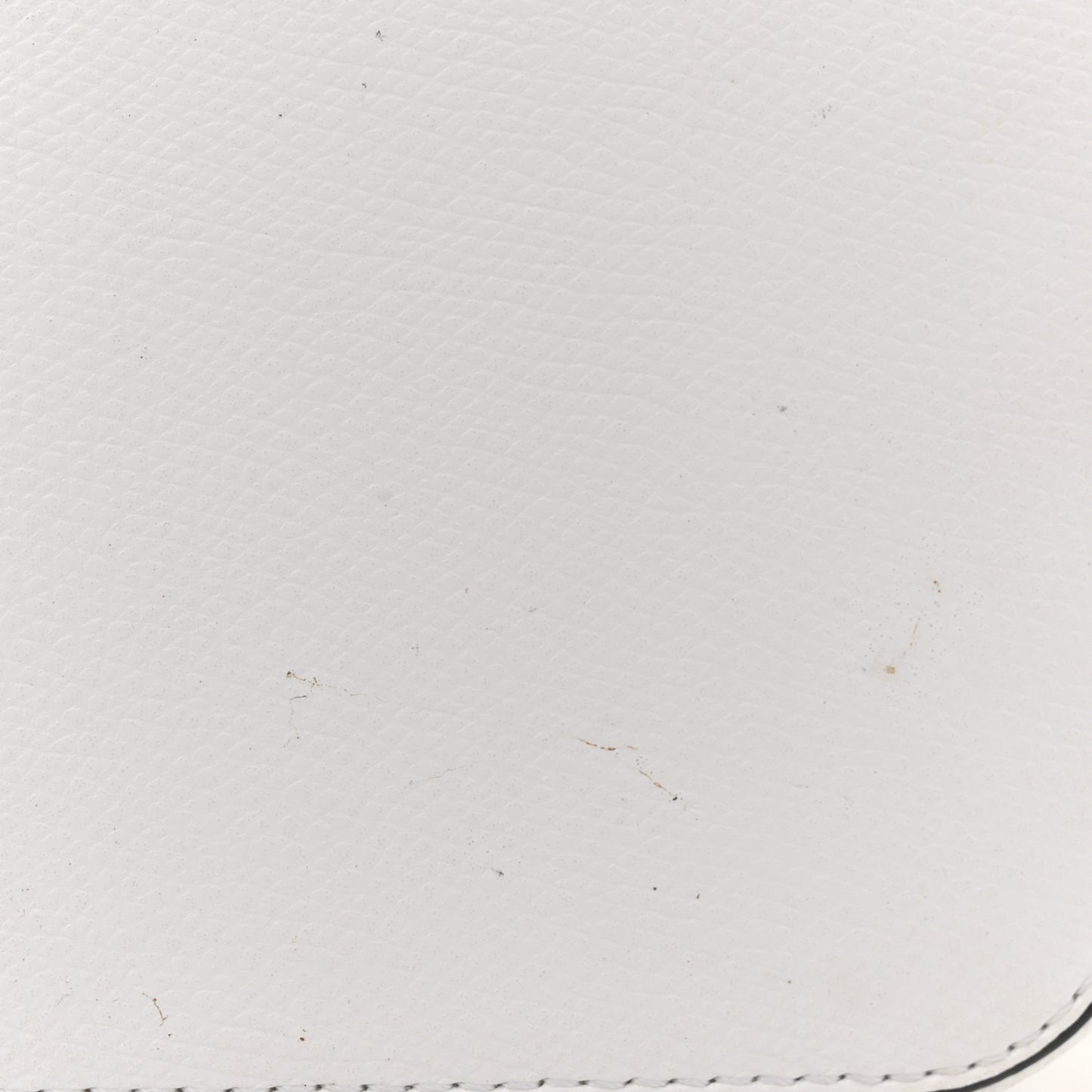 Vitello Cruise F is Fendi Mini Mon Tresor Bucket Bag Optical White