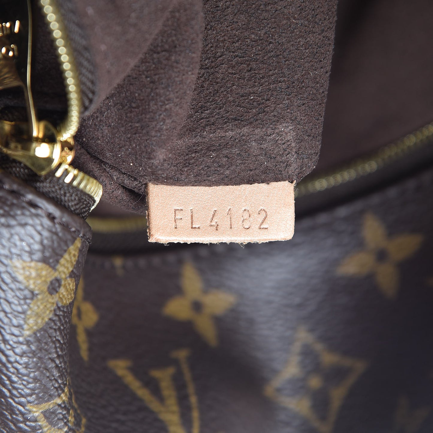 Monogram Metis