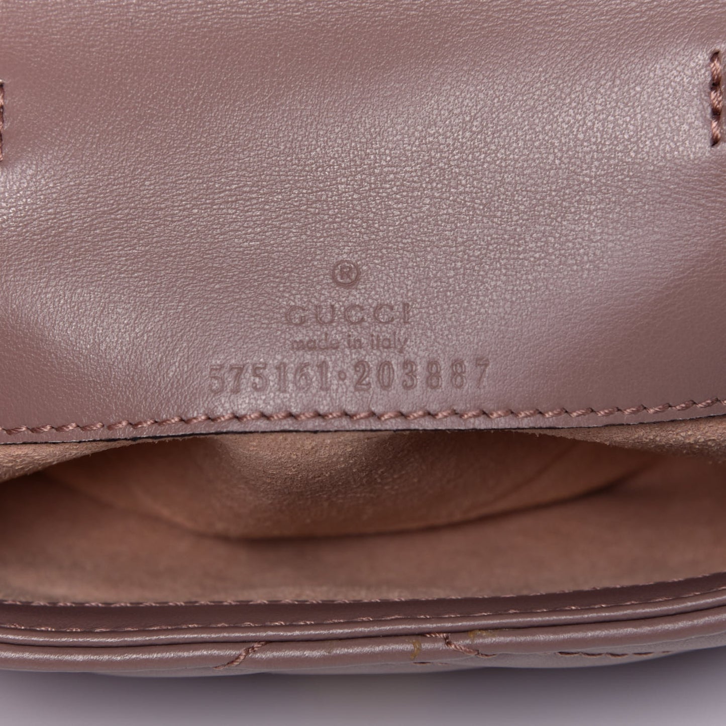 Calfskin Matelasse Heart GG Marmont 2.0 Coin Purse On A Chain Porcelain Rose