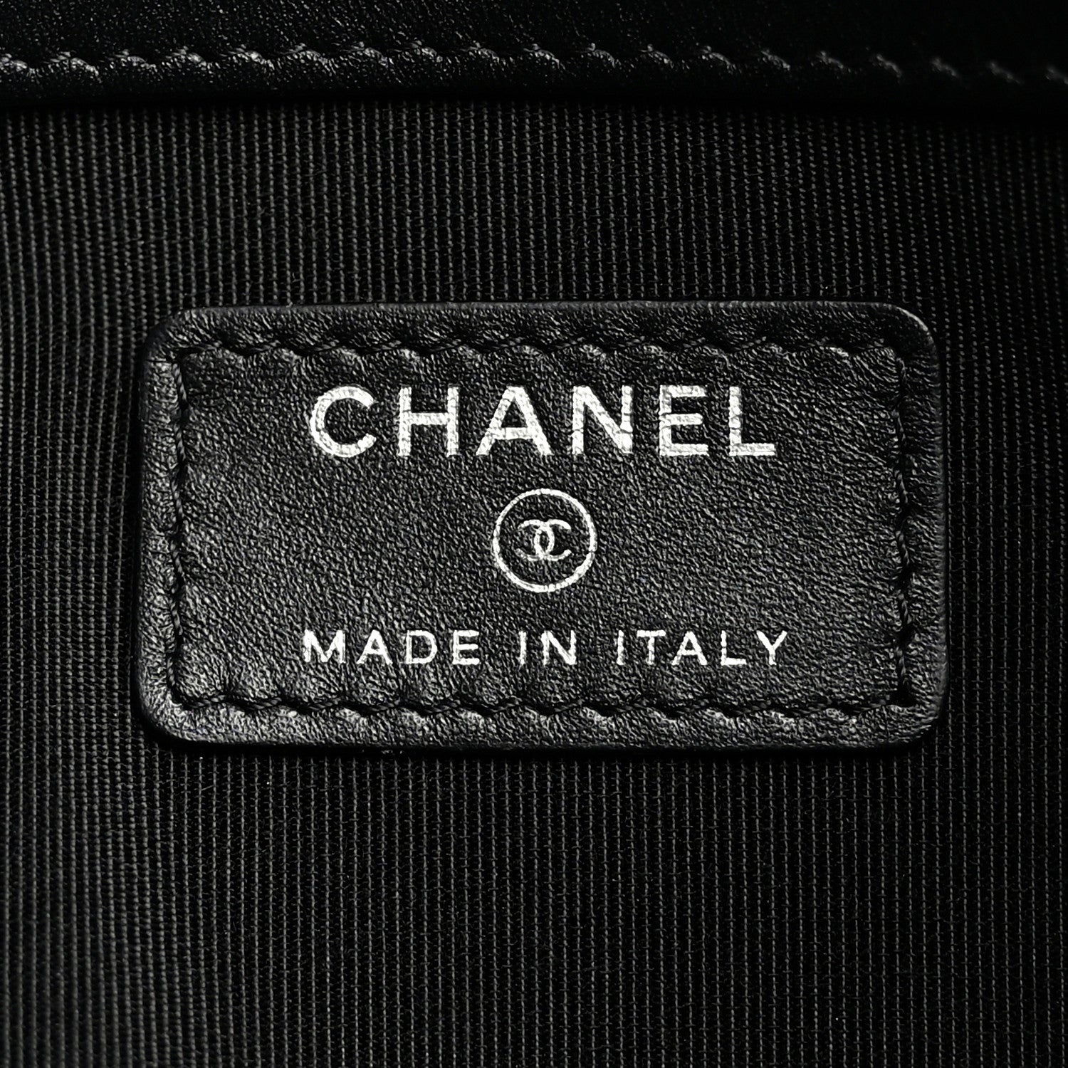 Chanel Calfskin Chain 20s Signe Medium Cosmetic Case Black 6 of 7