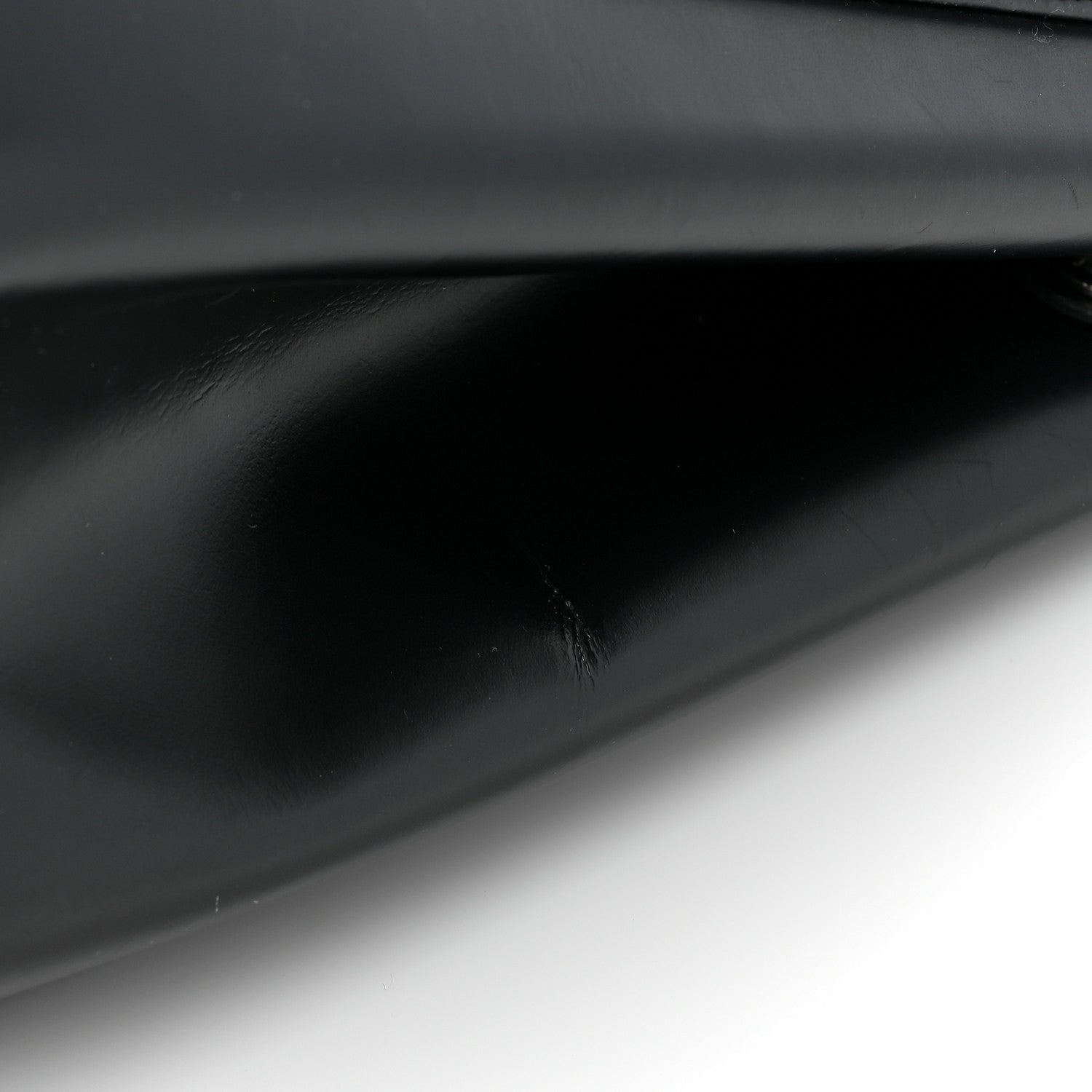 Louis Vuitton Epi Cluny MM Black 13 of 15