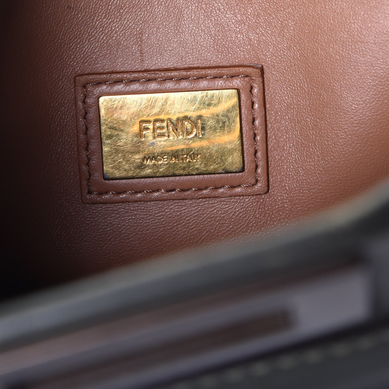 Fendi Vitello Seta Shiny Nappa Medium Peekaboo Iconic Satchel Verde Prato Makeup 7 of 11