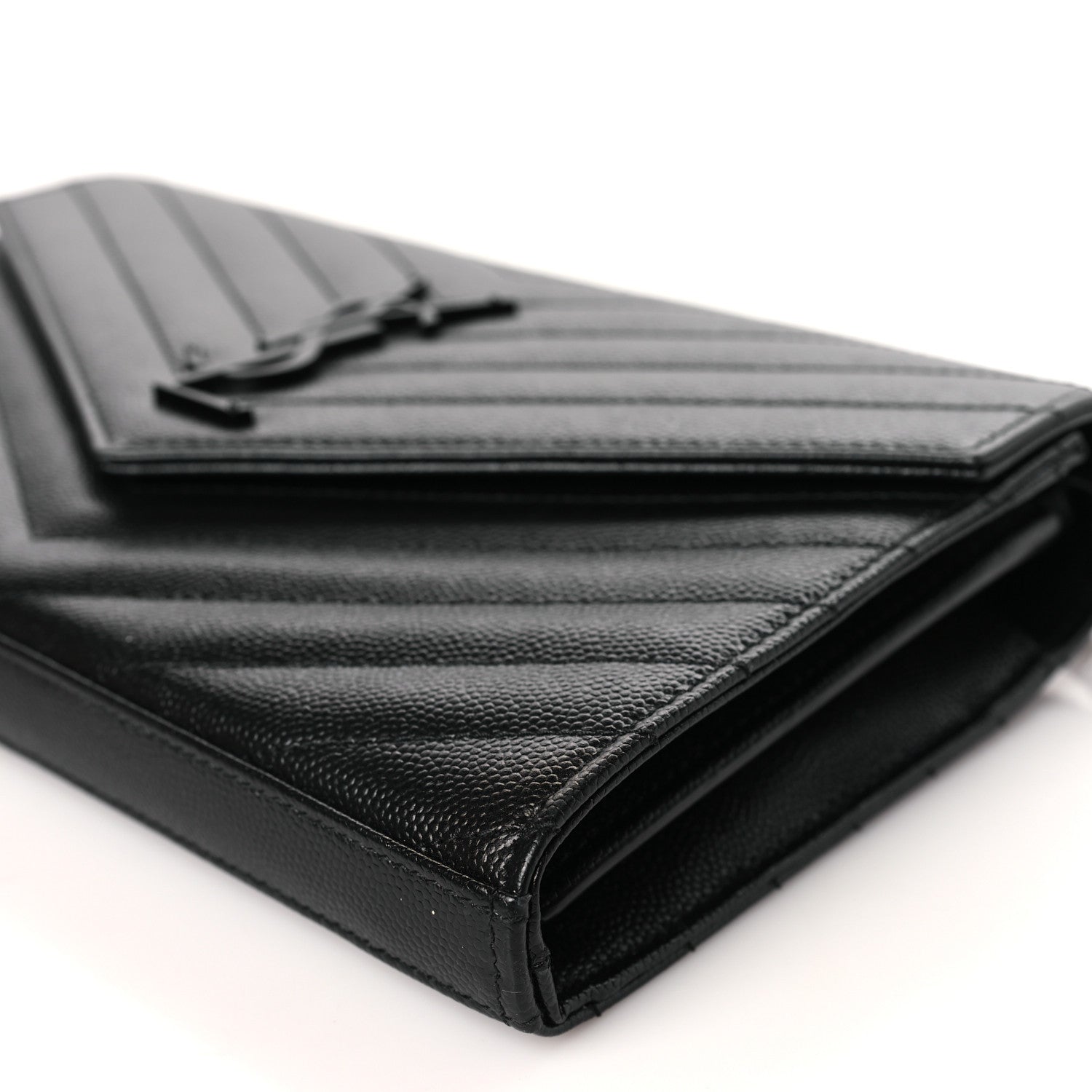 Saint Laurent Grain De Poudre Matelasse Chevron Monogram Monochrome Chain Wallet Black 8 of 9