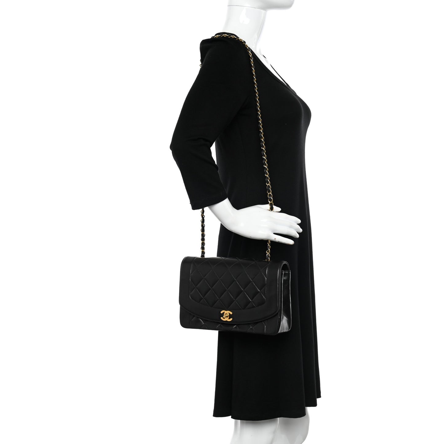 Lambskin Quilted Medium Single Flap Black
