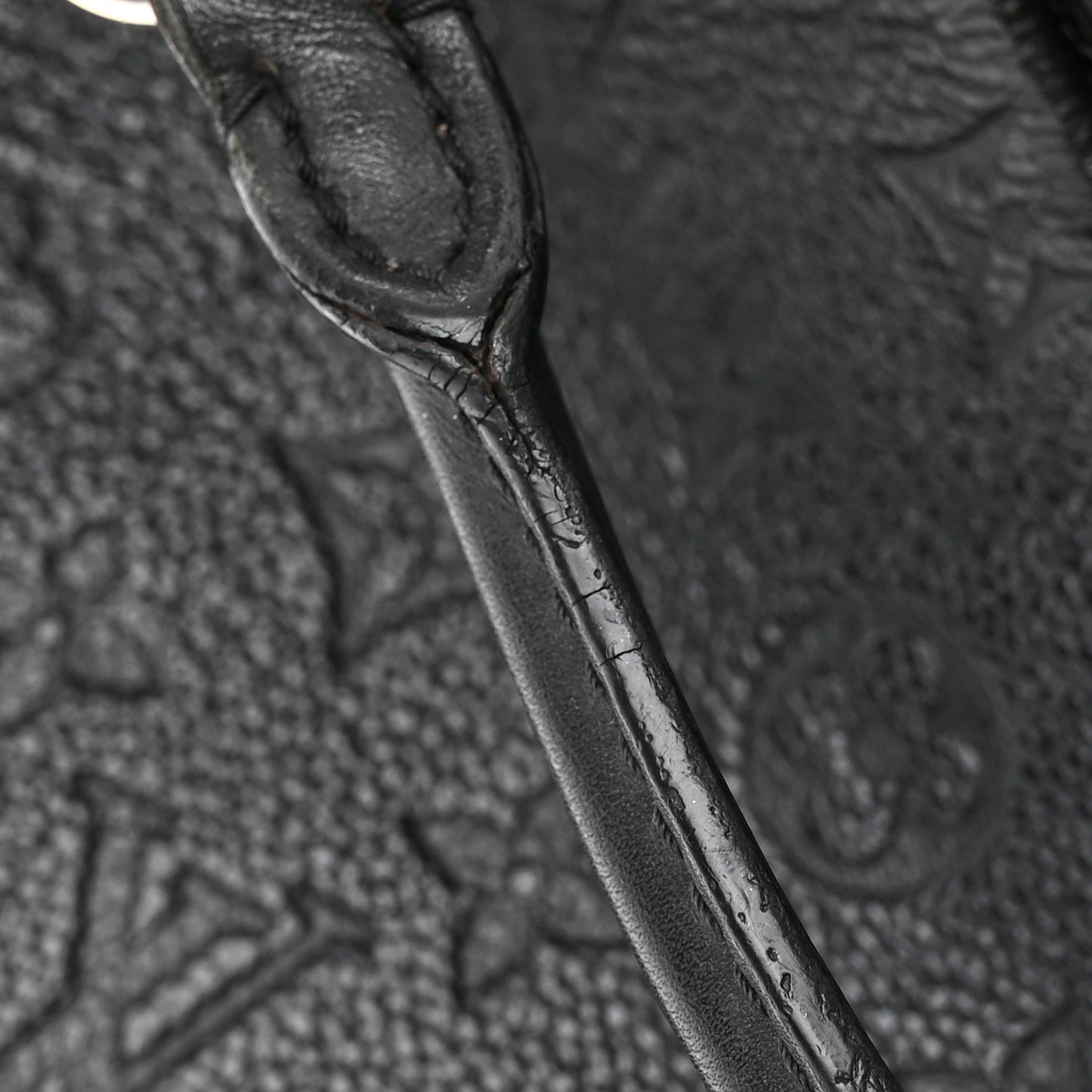 Empreinte V Tote MM Black