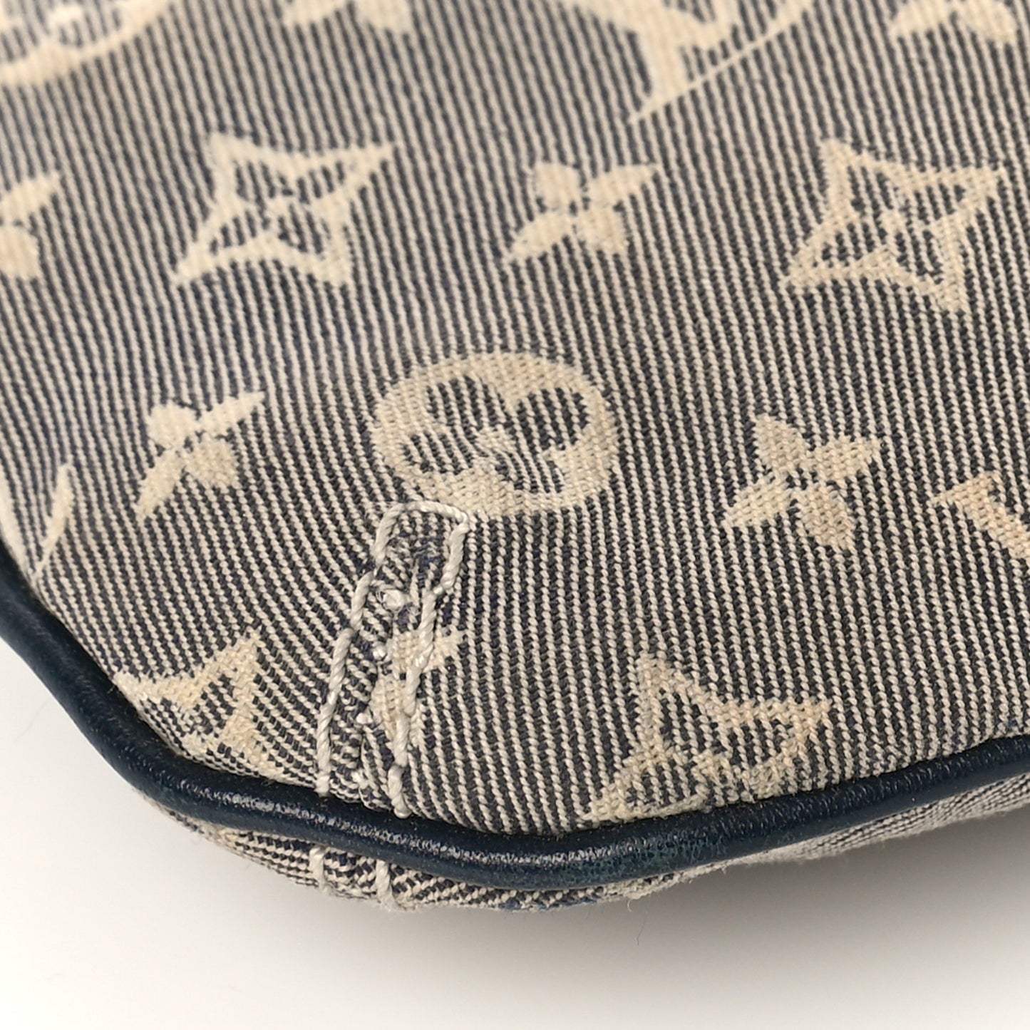 Monogram Idylle Mini Pochette Accessories Encre