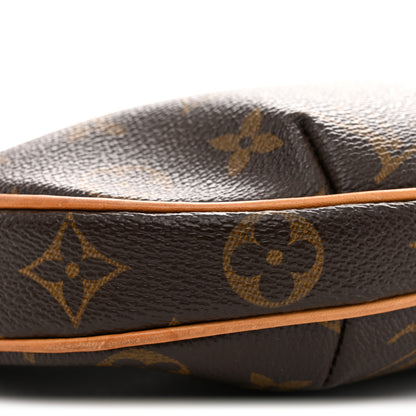 Louis Vuitton Monogram Croissant PM 8 of 12