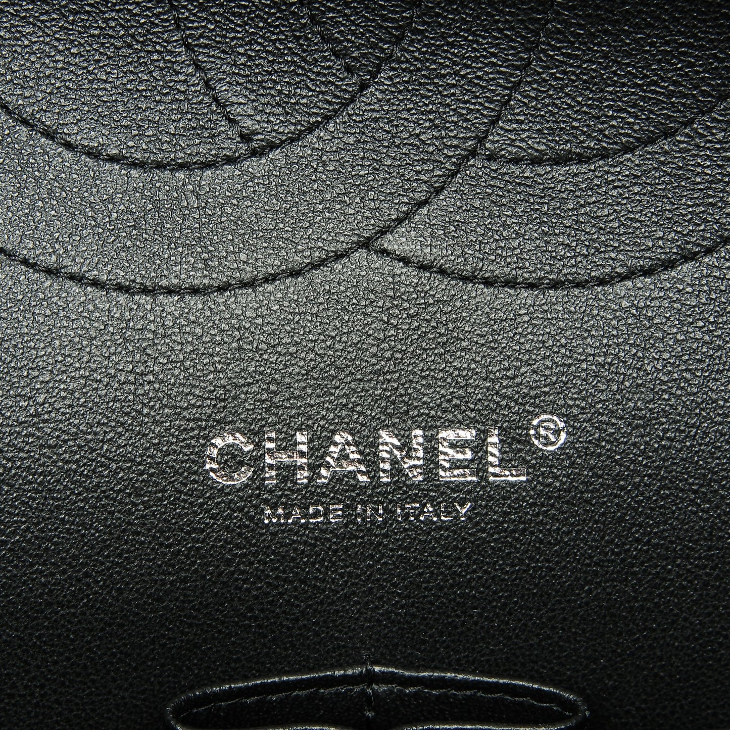 Crumpled Calfskin Quilted Jumbo Double Flap So Black