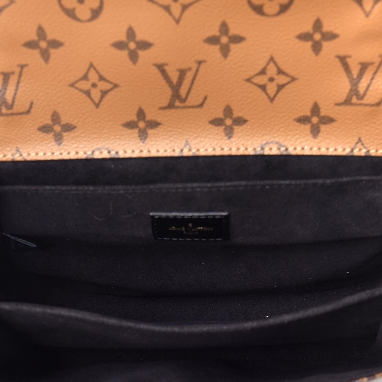Reverse Monogram Pochette Metis