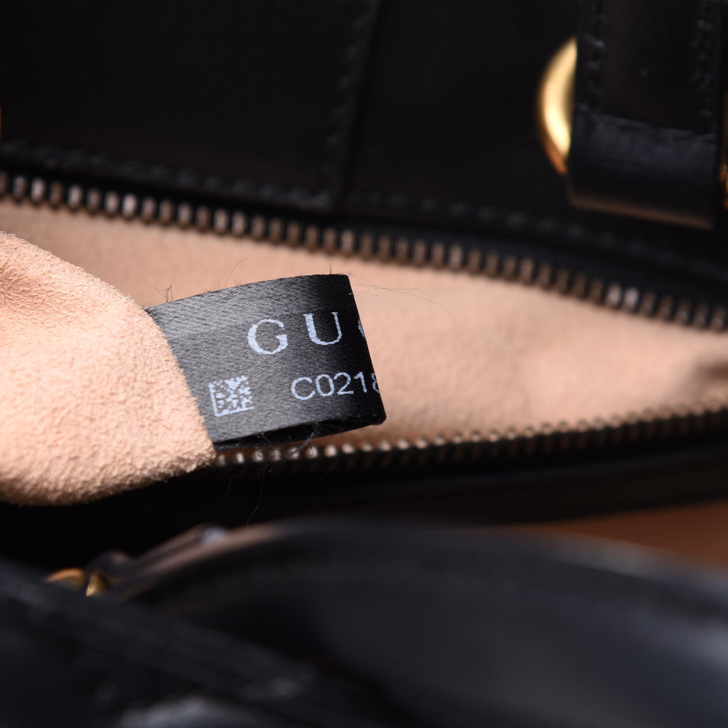 Calfskin Matelasse Small GG Marmont Tote Black