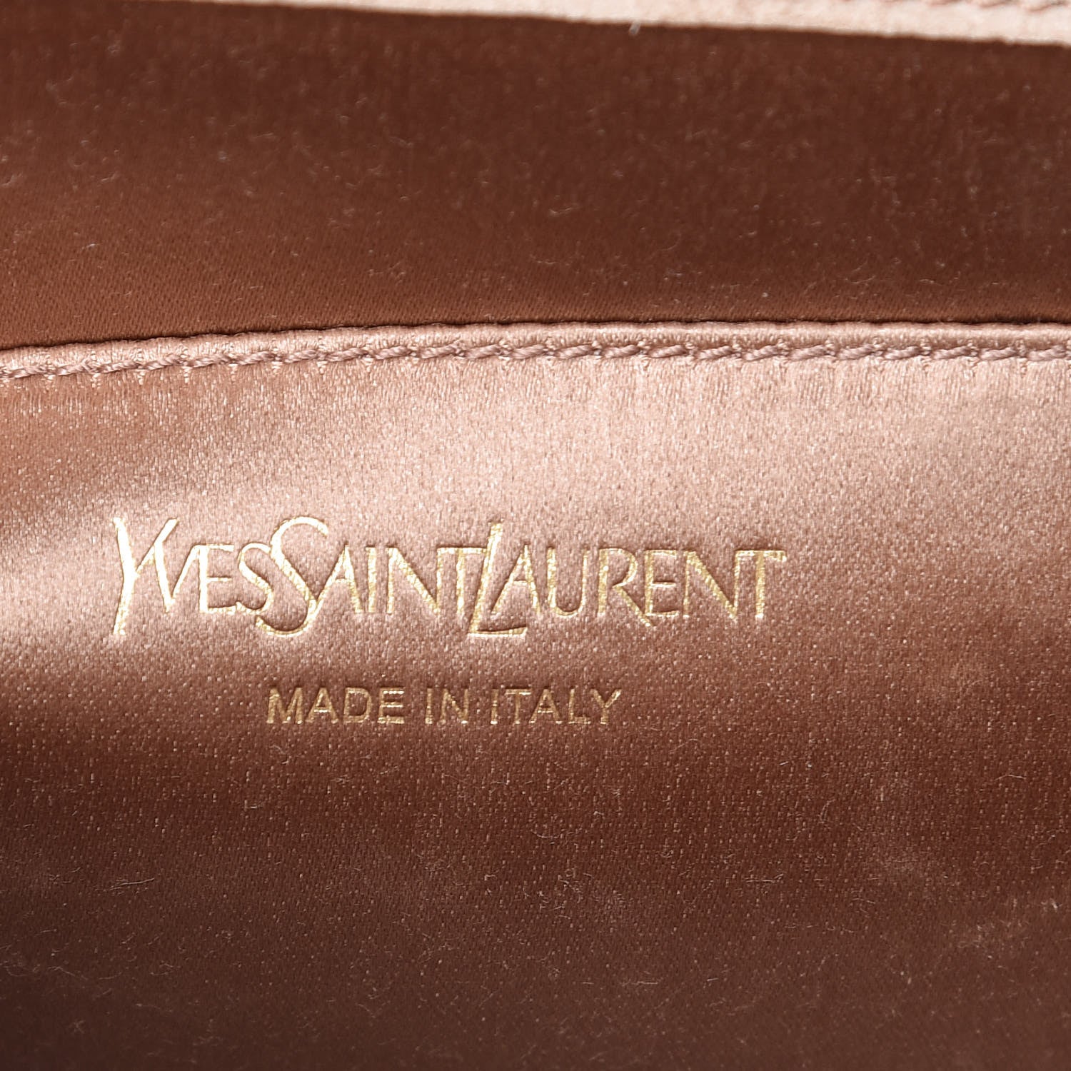 Saint Laurent Patent Calfskin Monogram Large Belle De Jour Clutch Chair 6 of 12
