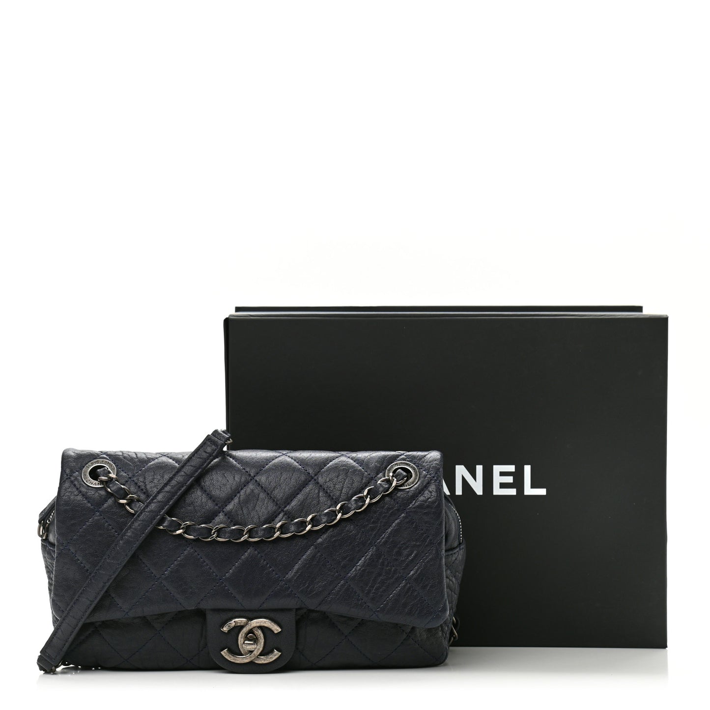 Sheepskin Quilted Medium Easy Flap Navy Blue