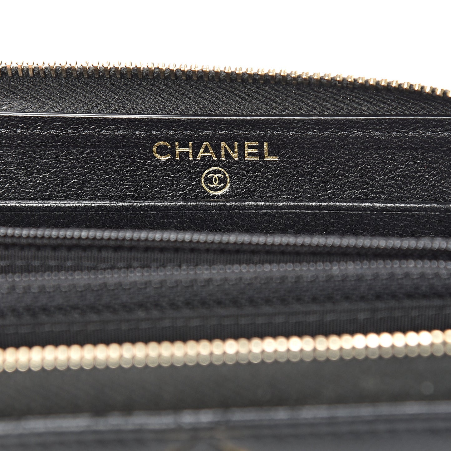 Lambskin Quilted 19 Zipped Wallet Black