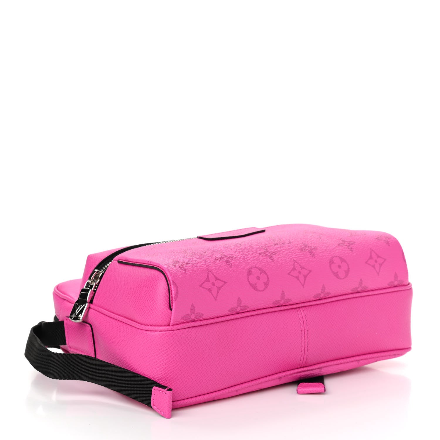 Louis Vuitton Taigarama Outdoor Messenger Fuchsia 4 of 10