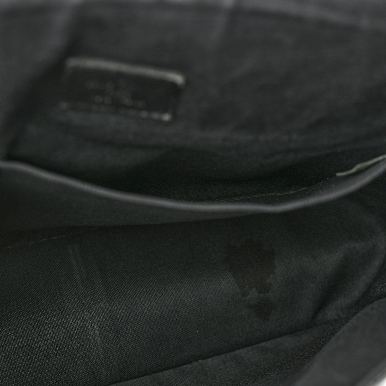 Louis Vuitton Taiga Andrei Ardoise 28 of 31
