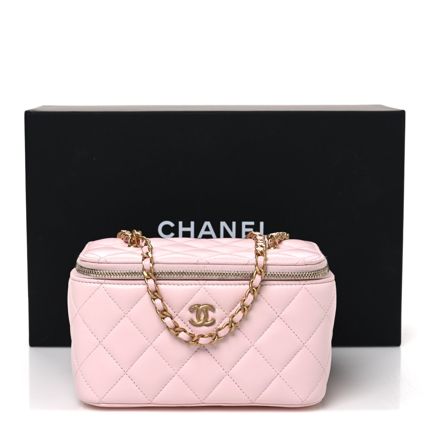 Lambskin Quilted Small Pearl Crush Vanity Case With Chain Light Pink