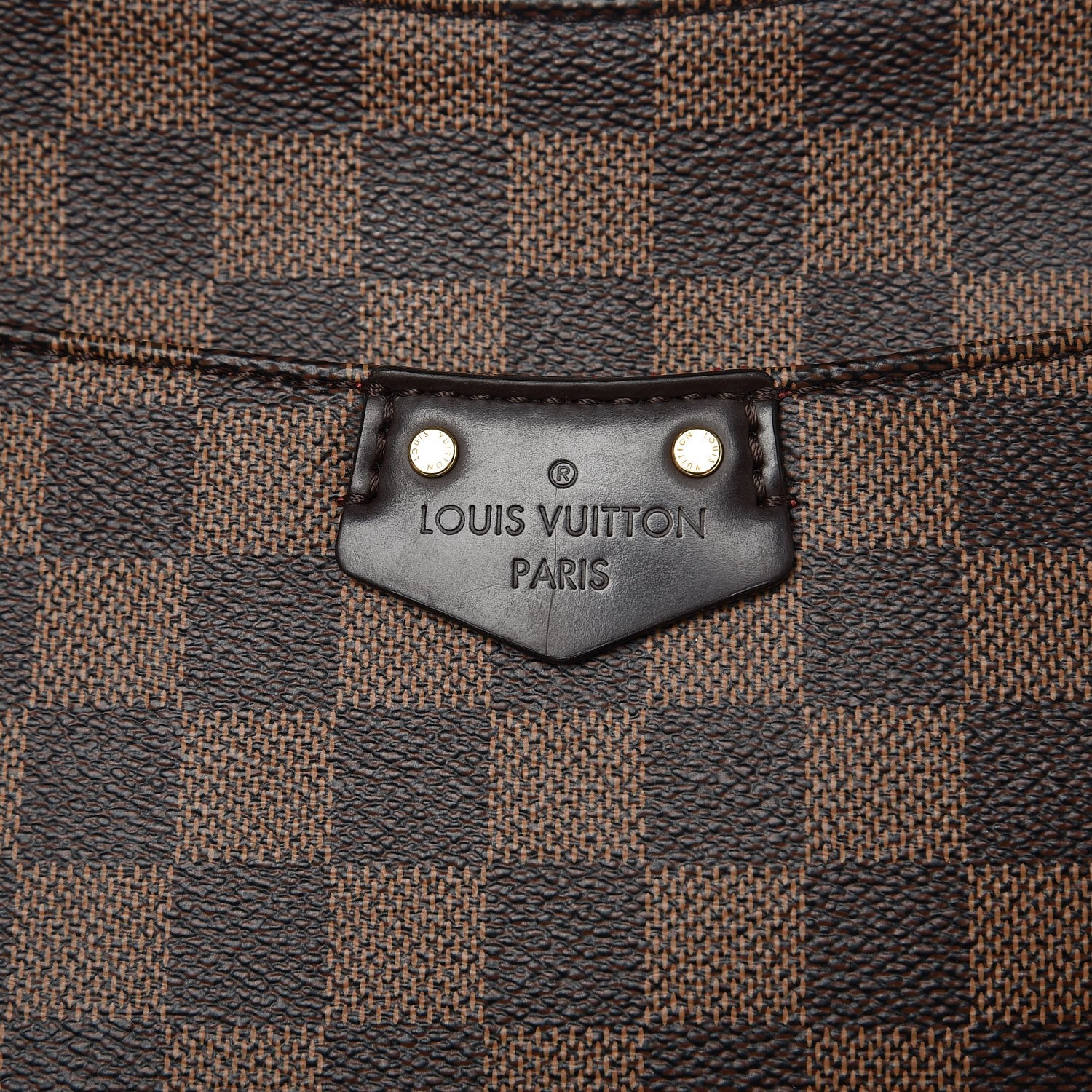 Louis Vuitton Damier Ebene South Bank Besace 9 of 9