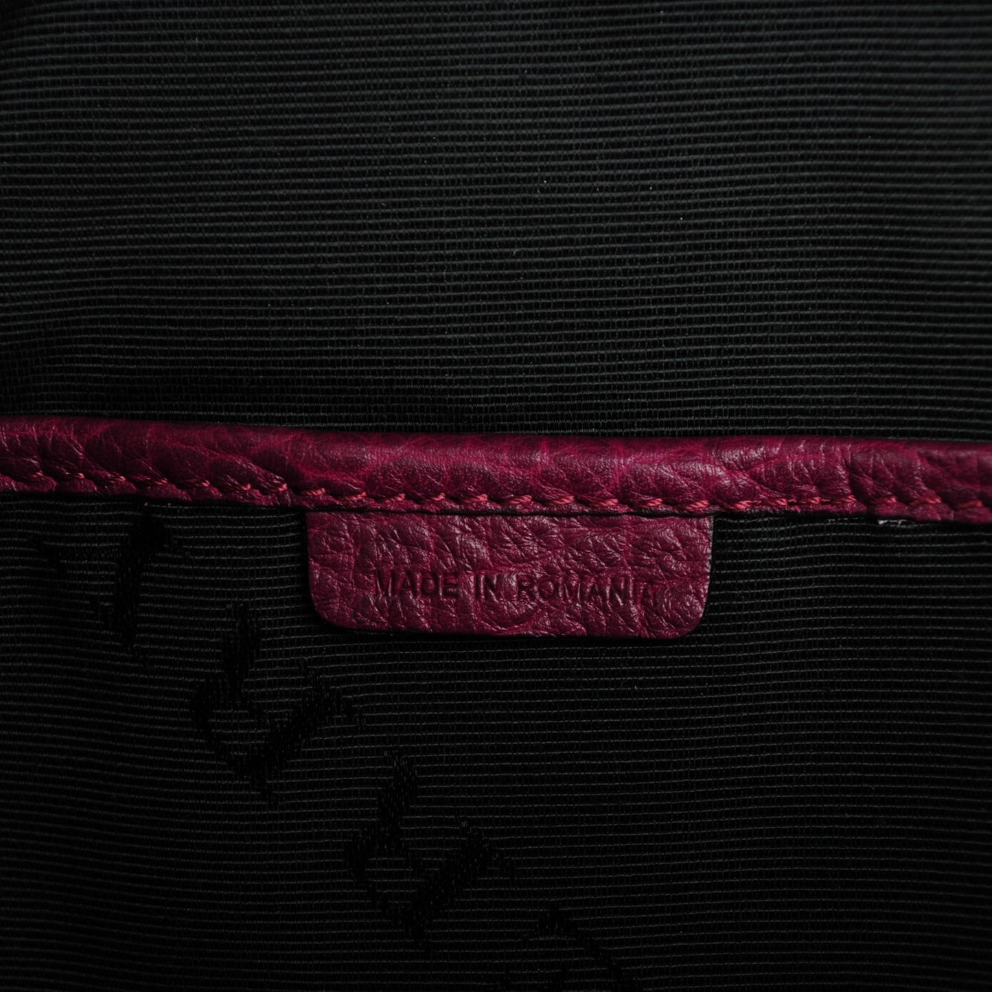 Heritage Grain Small Orchard Bowling Bag Damson Magenta