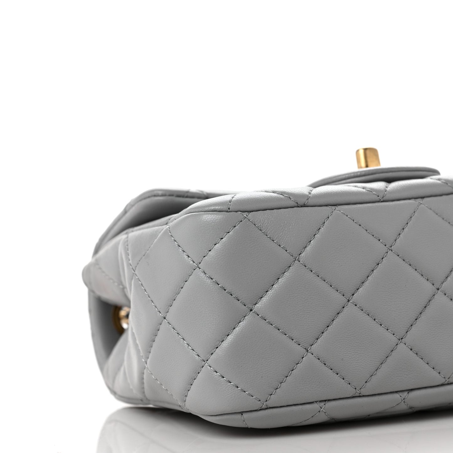 Lambskin Quilted Mini Pearl Crush Flap Light Grey