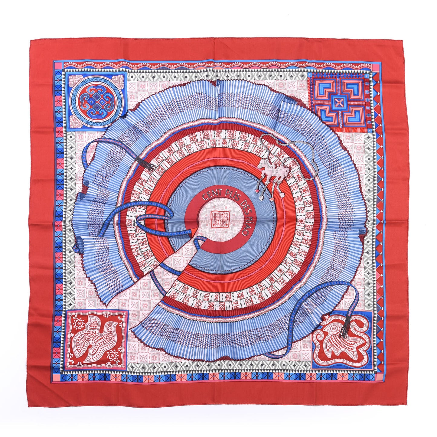 Silk Cent Plis Des Miao Scarf 90