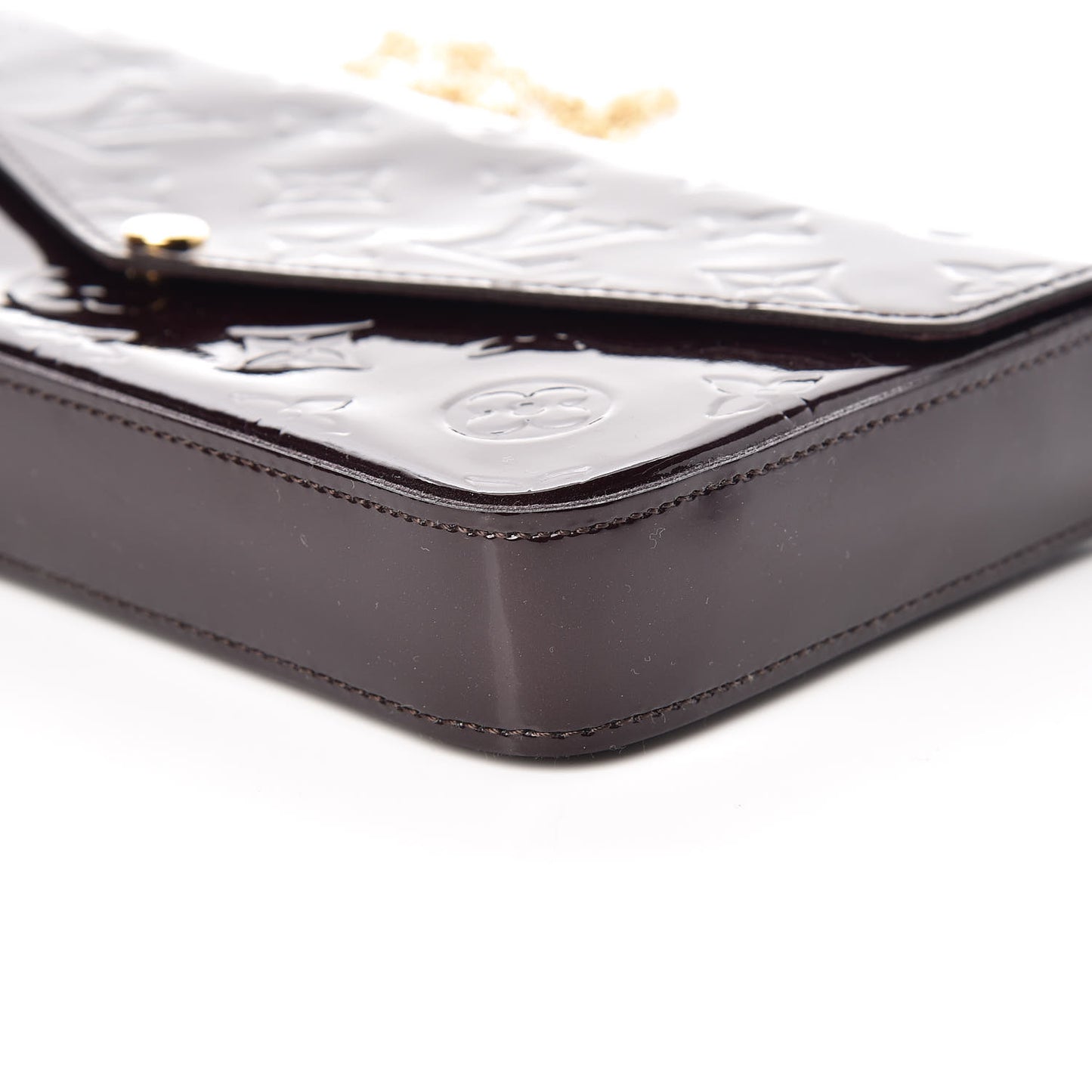 Vernis Pochette Felicie Chain Wallet Amarante