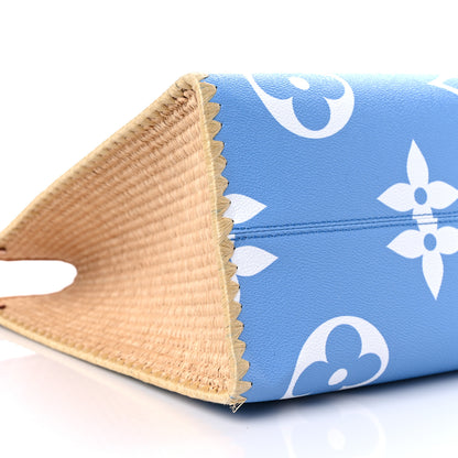 Louis Vuitton Monogram Giant Raffia Hamptons By The Pool Onthego GM Blue 8 of 11