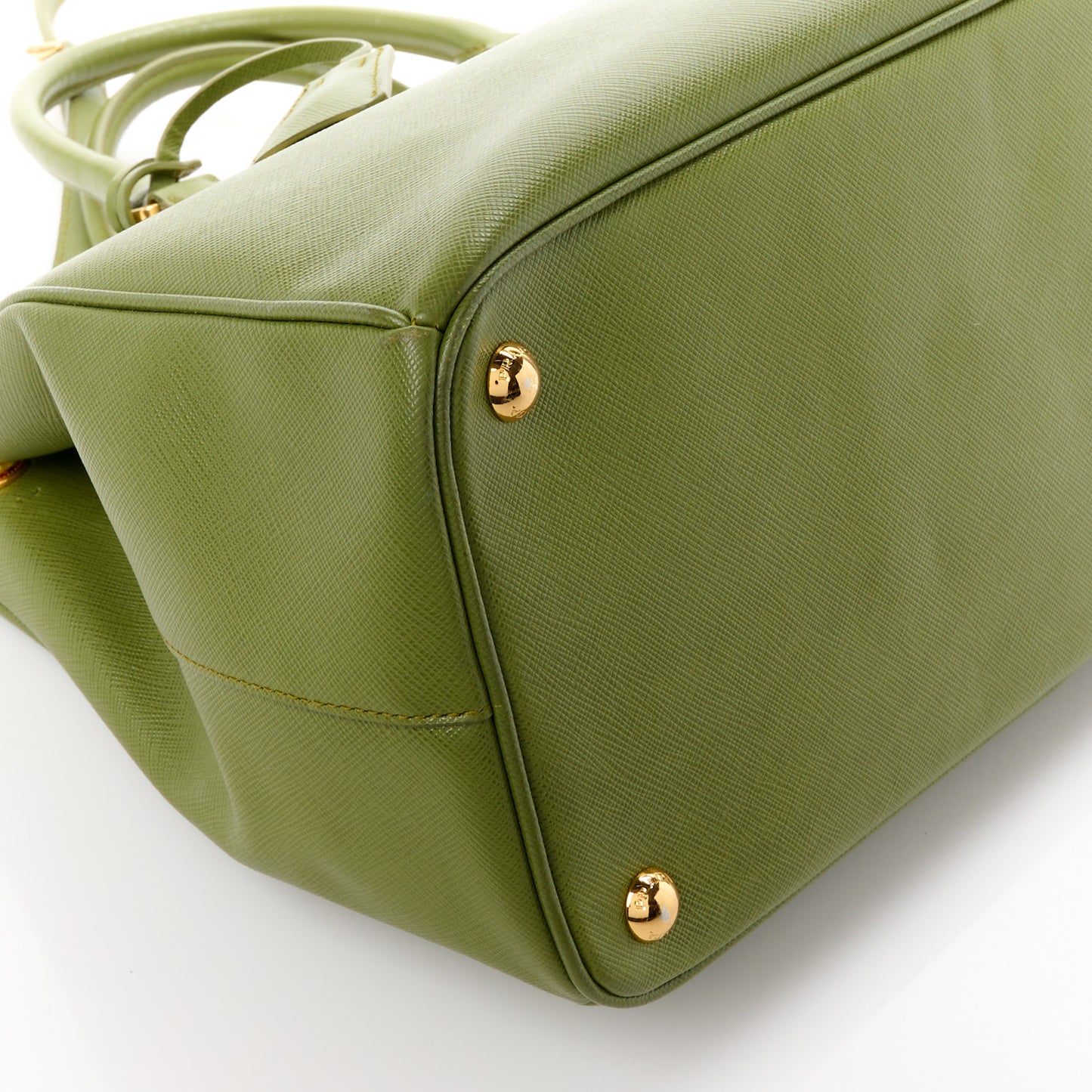 Saffiano Medium Galleria Double Zip Tote Edera