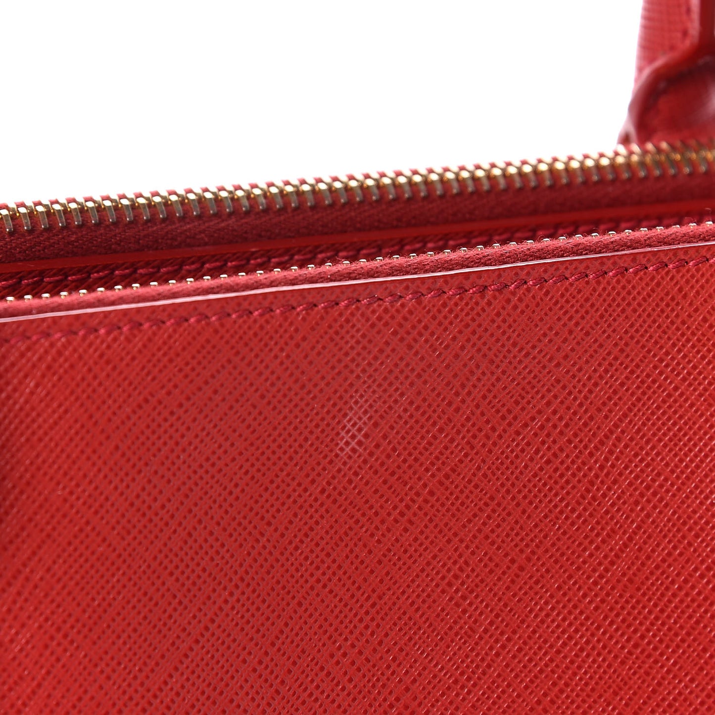 Saffiano Medium Galleria Double Zip Tote Fuoco