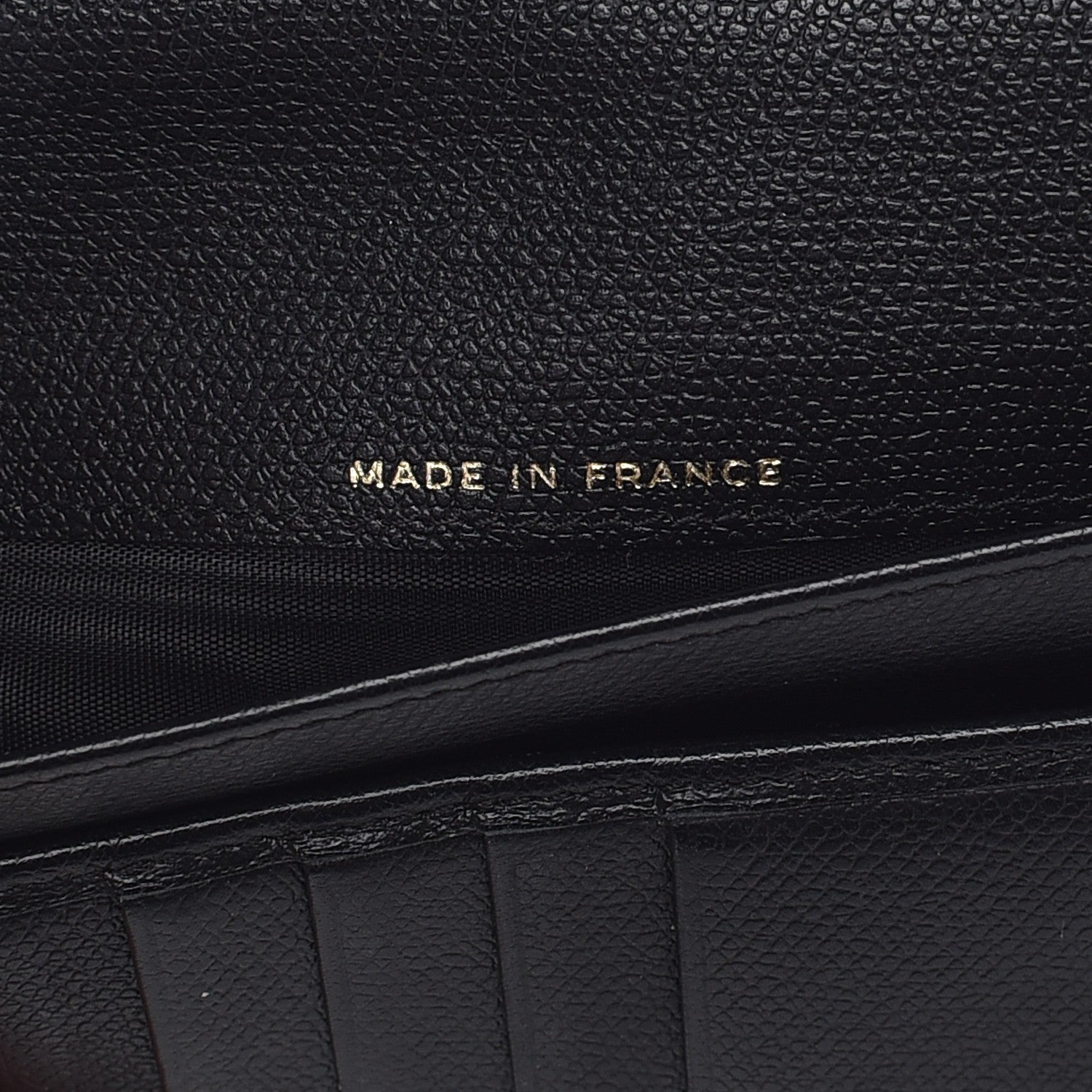 Chanel Grained Calfskin CC Button Yen Wallet Black 7 of 10