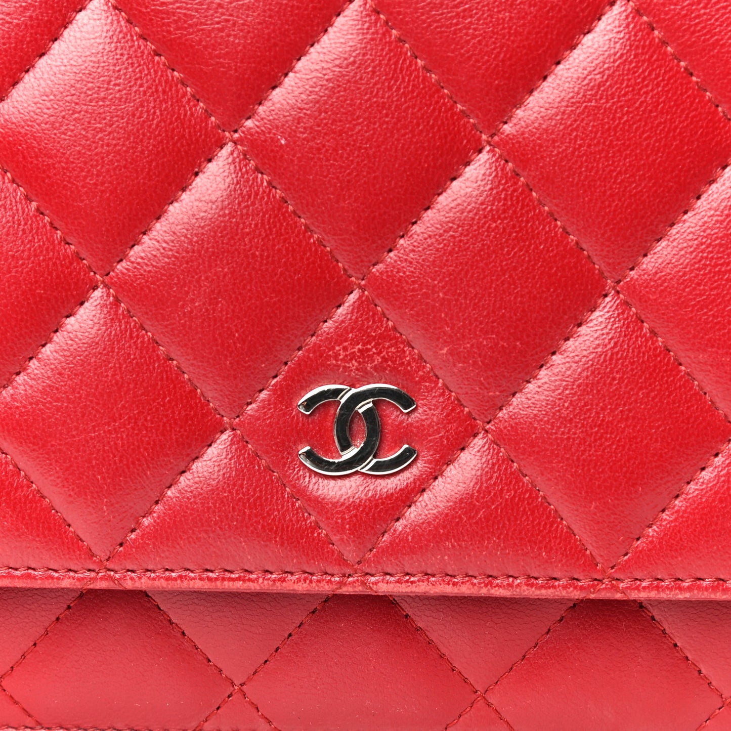 Lambskin Quilted Wallet on Chain WOC Red
