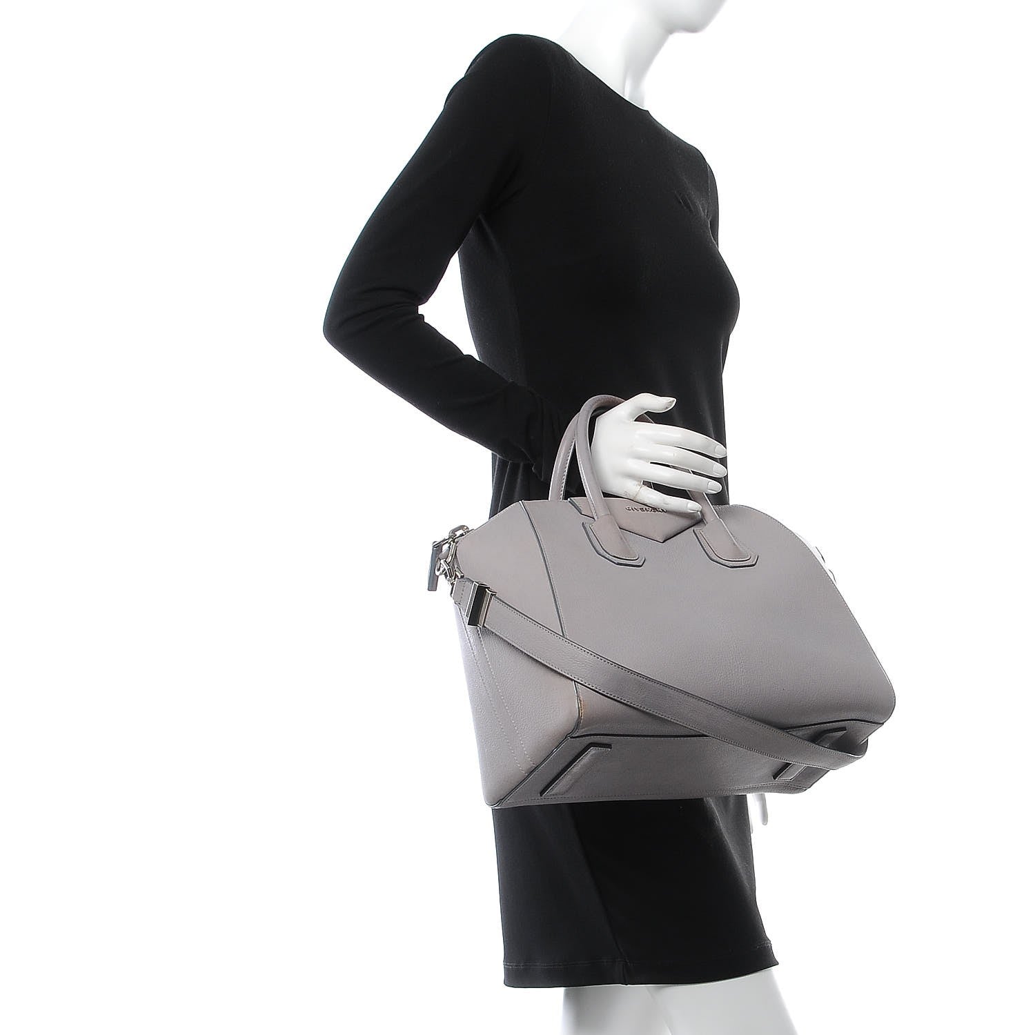 Givenchy Sugar Goatskin Medium Antigona Pearl Grey 2 of 19