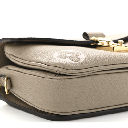 Louis Vuitton Empreinte Monogram Giant Pochette Metis East West Tourterelle Creme 8 of 10