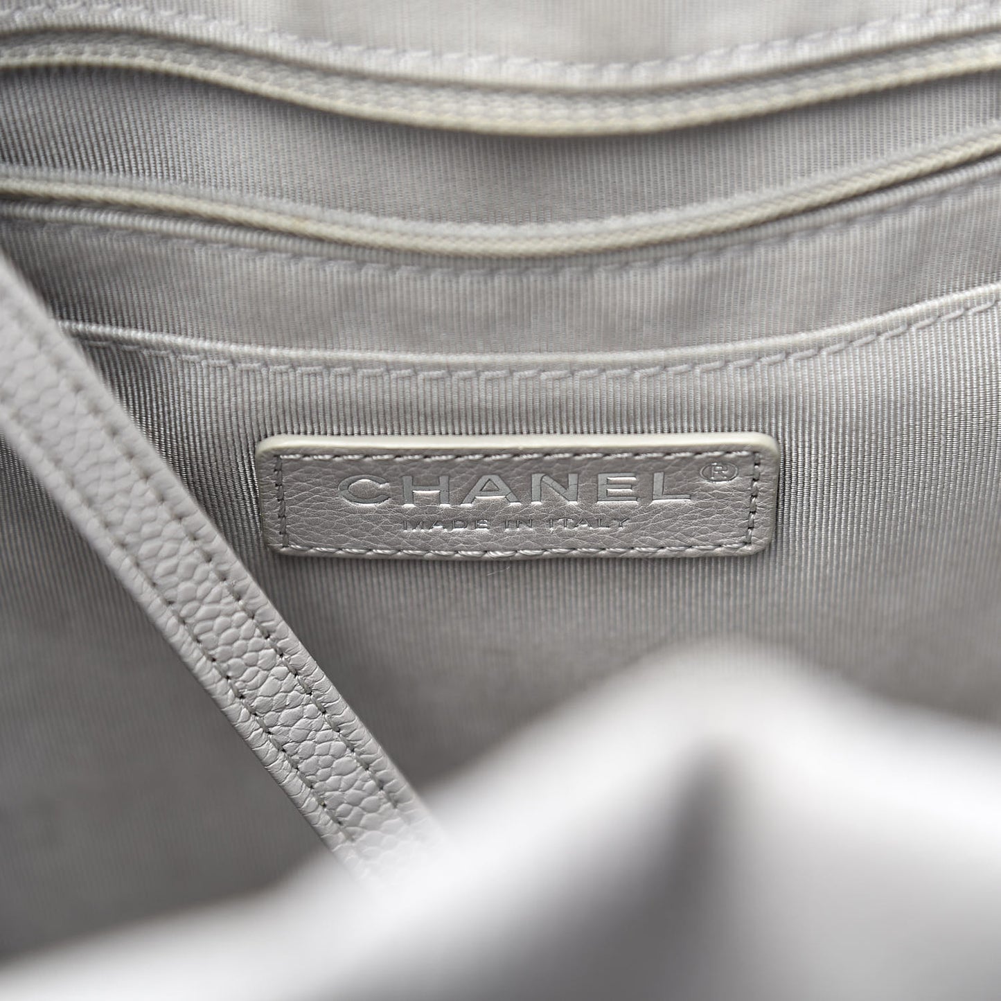 Grained Calfskin Quilted Medium CC Chain Bucket Drawstring Bag Light Grey