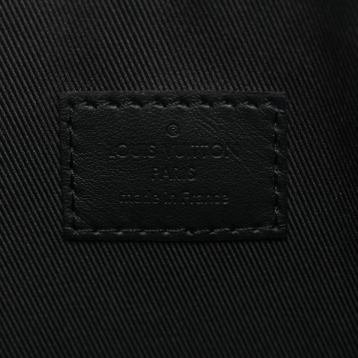 Louis Vuitton Grained Calfskin Aerogram Takeoff Pouch Black 6 of 8