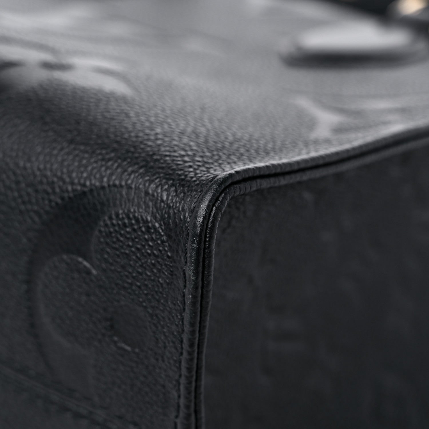 Louis Vuitton Empreinte Monogram Giant Onthego PM Black 8 of 10