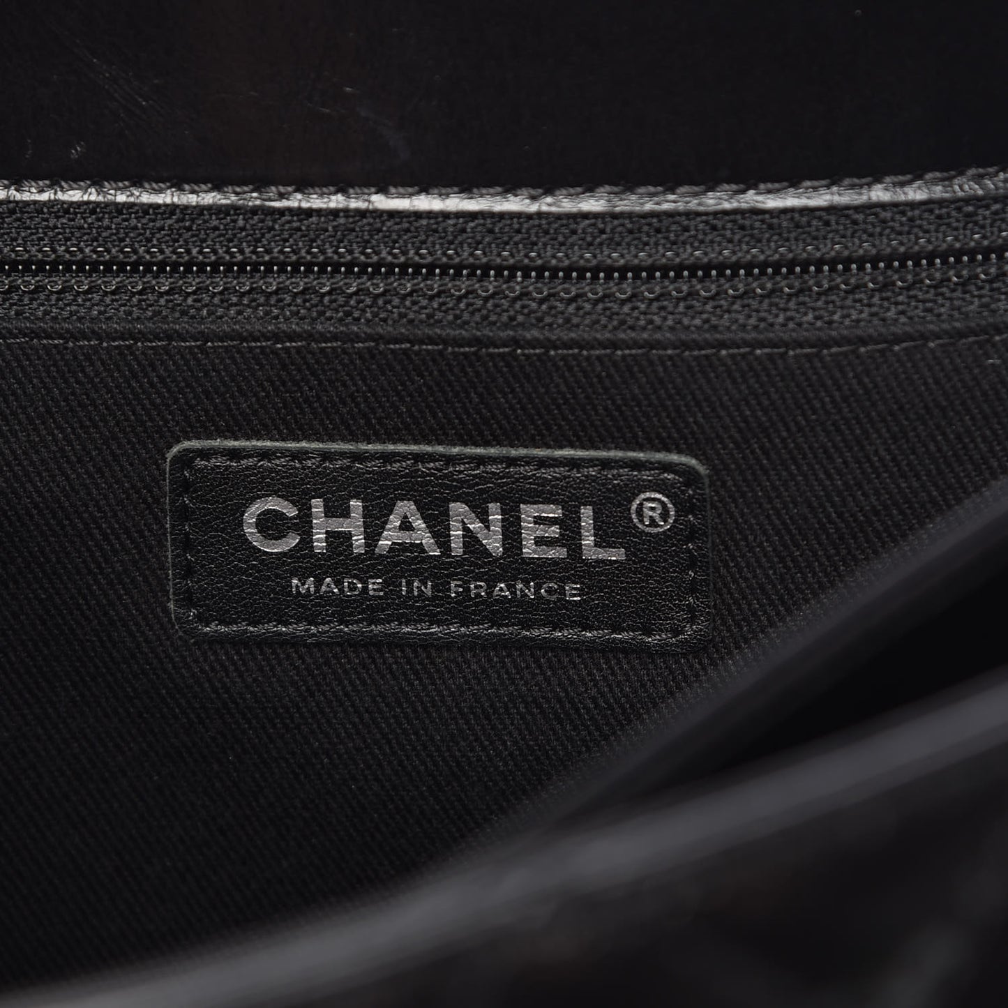 Glazed Calfskin Quilted Medium Lady Pearly Flap Black