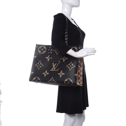 Louis Vuitton Monogram Giant Jungle Onthego GM Black 2 of 9